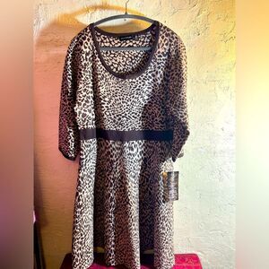 Sweater dress NWT by Nina Leonard Leopard Print, waist detail, XL, quality piece